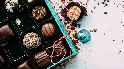 Chocolate Day (February 9): Arrange a chocolate tasting session with different types of chocolates from around the world, paired with wine or coffee to enhance the experience.&nbsp; (Unsplash)