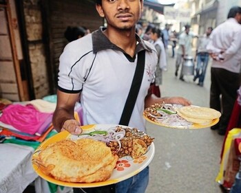 Youngsters and old timers can be seen sharing bhaturas and the taste of nostalgia at Chache Di Hatti in Kamla Nagar. ((Photo for representational purposes only))