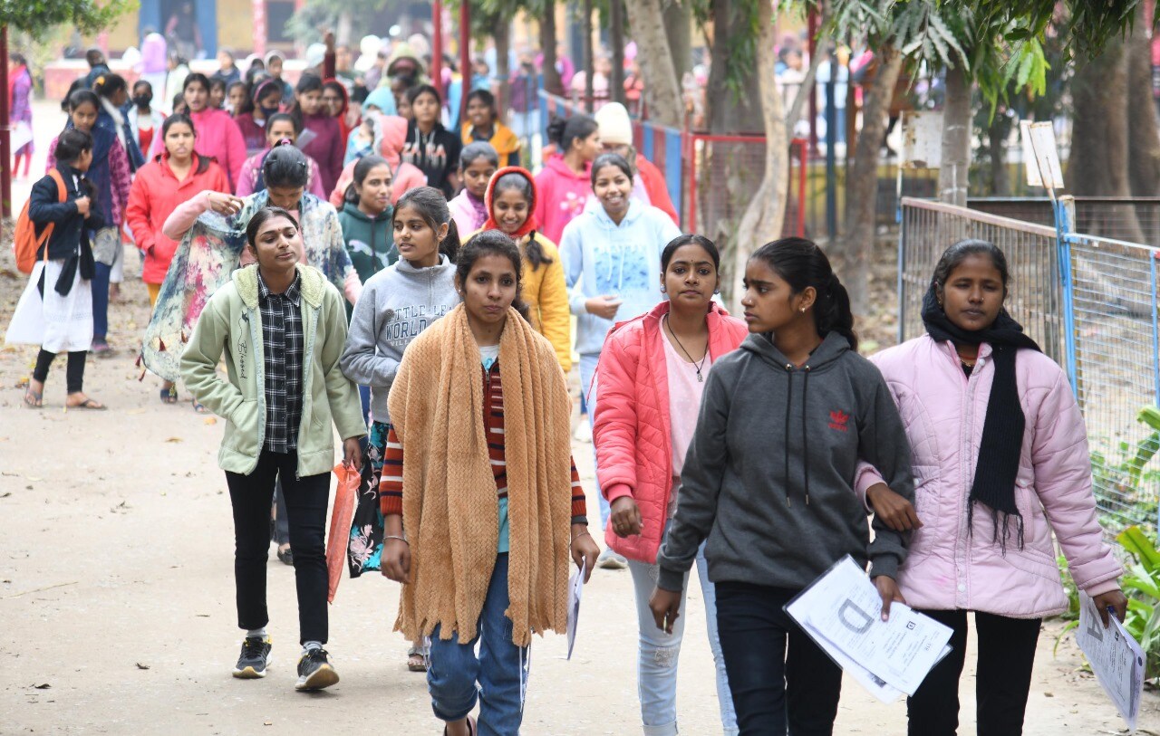 BSEB 12th Inter Exam 2024: Shift 1 concludes   (Santosh Kumar )