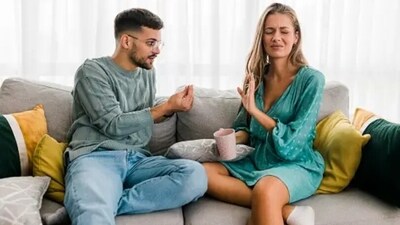 Addressing the issues in a healthy manner and compromising when we disagree but finding solutions can be helpful in avoiding nitpicking. (Unsplash) Addressing the issues in a healthy manner and compromising when we disagree but finding solutions can be helpful in avoiding nitpicking. (Unsplash)