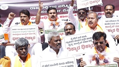 Karnataka BJP protests in Bengaluru countering Cong's New Delhi protest Karnataka BJP protests in Bengaluru countering Cong's New Delhi protest