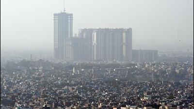 Old Delhi on a sunny Wednesday. (Sanjeev Verma/HT Photo) Old Delhi on a sunny Wednesday. (Sanjeev Verma/HT Photo)