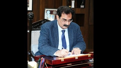Rajeev Verma, a 1992-batch IAS officer of the Arunachal Pradesh-Goa-Mizoram and Union Territory (AGMUT) cadre assumed charge as the new adviser to the Chandigarh administrator. (HT File Photo)