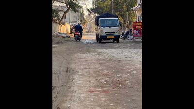 Residents complained that the outer road in Ludhiana’s Phullanwal village has been in need of repairs since 2019. (HT Photo) Residents complained that the outer road in Ludhiana’s Phullanwal village has been in need of repairs since 2019. (HT Photo)