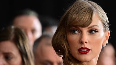 TOPSHOT - US singer-songwriter Taylor Swift arrives for the 66th Annual Grammy Awards at the Crypto.com Arena in Los Angeles on February 4, 2024. (Photo by Robyn BECK / AFP) (AFP) TOPSHOT - US singer-songwriter Taylor Swift arrives for the 66th Annual Grammy Awards at the Crypto.com Arena in Los Angeles on February 4, 2024. (Photo by Robyn BECK / AFP) (AFP)