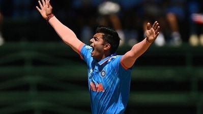 Raj Limbani was India's best bowler, finishing with 3/60 with the wickets of Steve Stolk, David Teeger and wicketkeeper Juan James (Getty) Raj Limbani was India's best bowler, finishing with 3/60 with the wickets of Steve Stolk, David Teeger and wicketkeeper Juan James (Getty)
