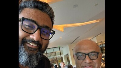 CRED's Kunal Shah with Sanjeev Bikhchandani at a coffee shop in Delhi. (X/@sbikh) CRED's Kunal Shah with Sanjeev Bikhchandani at a coffee shop in Delhi. (X/@sbikh)