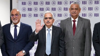 File: Reserve Bank of India (RBI) Governor Shaktikanta Das with Deputy Governors Michael Debabrata Patra, M. Rajeshwar Rao, Swaminathan Janakiraman and T Rabi Shankar arrives to address a press conference on monetary policy statement, at the RBI headquarters in Mumbai, Friday, Dec. 8, 2023. (PTI Photo/Shashank Parade) File: Reserve Bank of India (RBI) Governor Shaktikanta Das with Deputy Governors Michael Debabrata Patra, M. Rajeshwar Rao, Swaminathan Janakiraman and T Rabi Shankar arrives to address a press conference on monetary policy statement, at the RBI headquarters in Mumbai, Friday, Dec. 8, 2023. (PTI Photo/Shashank Parade)