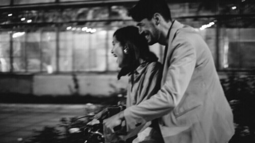 Go on a romantic bike ride with them. (Pexels) Go on a romantic bike ride with them. (Pexels)