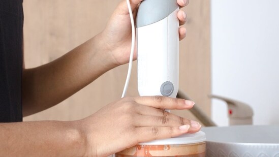 Valentines Day: Gift this amazing kitchen companion that effortlessly crafts everything from smoothies to soups. (Pexels)