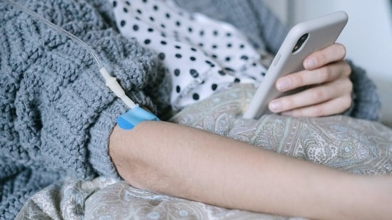Patients and doctors are urging drug makers to change how drugs are tested and avoid its side effects. (Pexels)