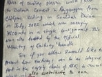 Entrepreneur pitches business idea to railway minister Vaishnaw by writing it on a tissue. Entrepreneur pitches business idea to railway minister Vaishnaw by writing it on a tissue.