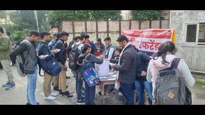 AISA cadres during the referendum on education and employement (HT Photo)