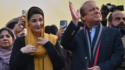Pakistan's former prime minister and leader of the Pakistan Muslim League (PML) party Nawaz Sharif (R) along with his daughter Maryam Nawaz (C) waves to supporters during an election campaign rally in Lahore. (AFP file) Pakistan's former prime minister and leader of the Pakistan Muslim League (PML) party Nawaz Sharif (R) along with his daughter Maryam Nawaz (C) waves to supporters during an election campaign rally in Lahore. (AFP file)