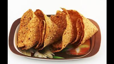 Papad unites India. Gujaratis won’t eat rice without papad to eat with it. Sindhis are known for their papad. (Adobe Stock) Papad unites India. Gujaratis won’t eat rice without papad to eat with it. Sindhis are known for their papad. (Adobe Stock)
