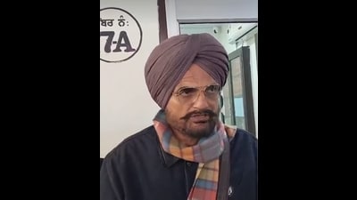 Slain Punjabi singer Sidhu Moose Wala’s father Balkaur Singh