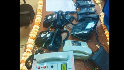 Snapshot of station master’s desk. (X/@prashastisri)