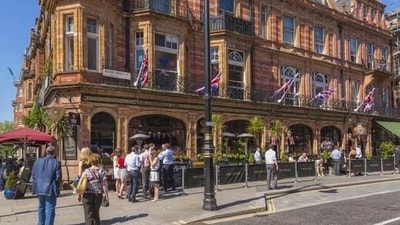 The theft rate in Westminster, which encompasses Mayfair, including mobile stolen, bags snatched and muggings, has risen by 40 per cent to over 25,000 incidents. (File) The theft rate in Westminster, which encompasses Mayfair, including mobile stolen, bags snatched and muggings, has risen by 40 per cent to over 25,000 incidents. (File)