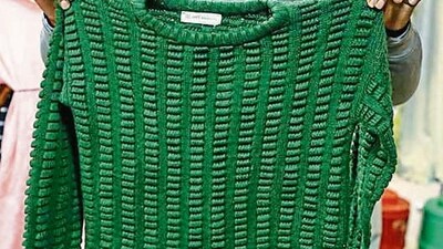 Crop sweaters for the gulabi thand of February. Price: <span class='webrupee'>₹</span>25 at Shop 68, Sarojini Nagar. (Photo: Sarojini Nagar) Crop sweaters for the gulabi thand of February. Price: <span class='webrupee'>₹</span>25 at Shop 68, Sarojini Nagar. (Photo: Sarojini Nagar)