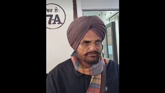 Slain Punjabi singer Sidhu Moose Wala’s father Balkaur Singh