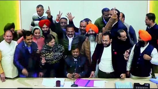 With the Supreme Court barring new mayor Manoj Sonkar from holding House and budget meetings, he is now spending most of his time attending public events across the city. (PTI)