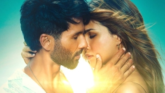 Teri Baaton Mein Aisa Uljha Jiya, starring Shahid Kapoor and Kriti Sanon, will release on February 9.