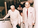R Venkataraman, who served as vice-president and then President of India, with Rajen Mehra and his young son Kapish Mehra, at the World Book Fair in Kolkata, in the 1980s. (Courtesy Never Out of Print)