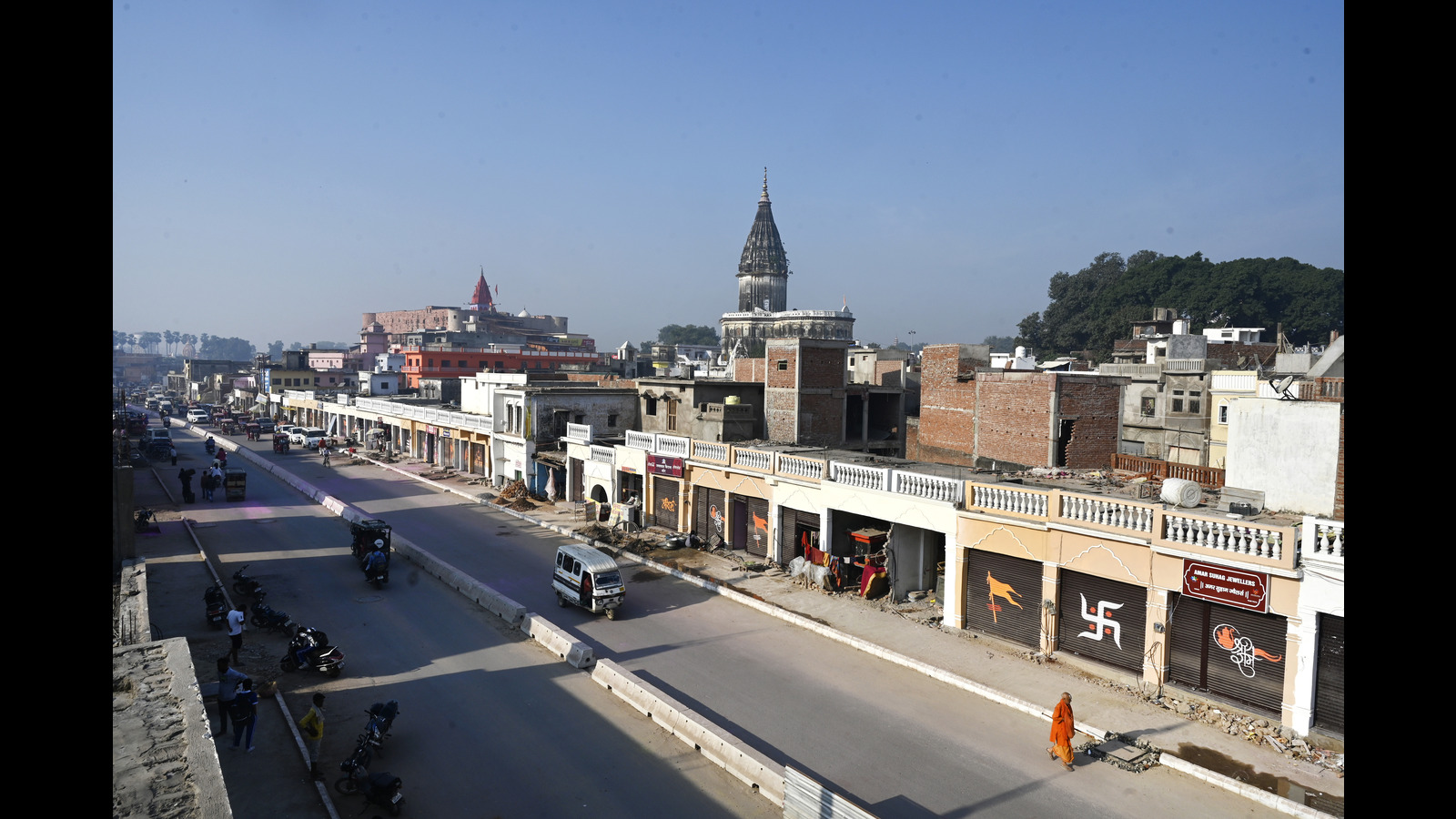 Ayodhya sheds do not disturb tag, becomes big draw for hotel industry - Vimarsana News