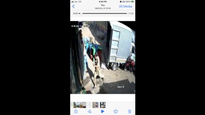 One killed, two hurt in freak mishap; Uran police book drunk NMMT driver One killed, two hurt in freak mishap; Uran police book drunk NMMT driver