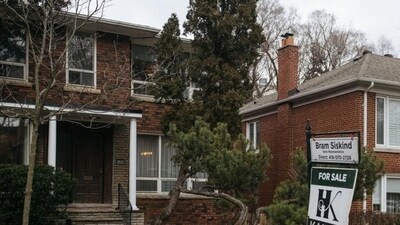 A home for sale in Toronto, Ontario, Canada. (Bloomberg) (Bloomberg) A home for sale in Toronto, Ontario, Canada. (Bloomberg) (Bloomberg)