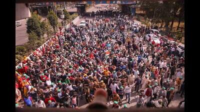 Farmers during a protest march to the national capital in Noida on Thursday. (PTI) Farmers during a protest march to the national capital in Noida on Thursday. (PTI)