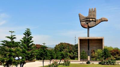 In a revenge attack, the Class-12 student who was stabbed outside Government Model Senior Secondary School, Sector 37, on Wednesday, injured his neighbour, a suspect in the stabbing incident, with a sharp-edged weapon on Friday evening. (HT File)