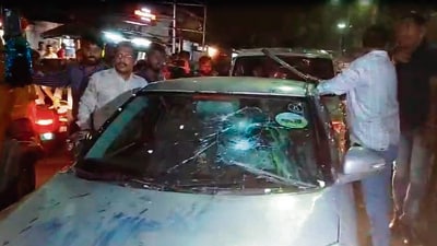 Meanwhile, BJP office-bearers, and supporters of Shiv Sena (Eknath Shinde faction) and Ajit Pawar’s NCP had gathered in large numbers at the programme venue to condemn Wagle statement. (HT PHOTO) Meanwhile, BJP office-bearers, and supporters of Shiv Sena (Eknath Shinde faction) and Ajit Pawar’s NCP had gathered in large numbers at the programme venue to condemn Wagle statement. (HT PHOTO)