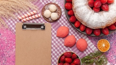 By eating mindfully during the festivities, you are not just committing to a healthy lifestyle, but making sure you and your partner do not get off track from your fitness journey. (Freepik) By eating mindfully during the festivities, you are not just committing to a healthy lifestyle, but making sure you and your partner do not get off track from your fitness journey. (Freepik)