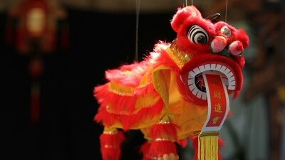 Lunar New Year's Eve: The eve of Chinese New Year is a time for family dinners, often featuring traditional dishes with symbolic meanings. It is also customary to stay up late to welcome the arrival of the new year. (Unsplash)
