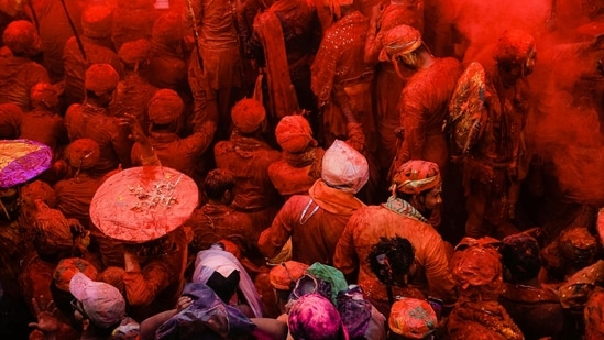 Holi: Holi, known as the festival of colors, is a vibrant and widely celebrated festival in India. The top destination to immerse in the Holi festivities is Mathura and Vrindavan, Uttar Pradesh. These cities are renowned for their week-long celebrations leading up to Holi, offering a traditional and lively experience with colorful processions, music, dance, and joyful color throwing. This year, Holi will be observed on March 25.&nbsp;(Unsplash)