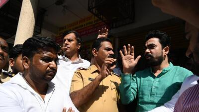 Navi Mumbai, India - Feb. 8, 2024: MNS city chief Gajanan Kale apologises after local villagers, contractors create ruckus at his office in Seawoods in Navi Mumbai, India, on Thursday, February 8, 2024. (Photo by Bachchan Kumar/ HT PHOTO) (HT PHOTO) Navi Mumbai, India - Feb. 8, 2024: MNS city chief Gajanan Kale apologises after local villagers, contractors create ruckus at his office in Seawoods in Navi Mumbai, India, on Thursday, February 8, 2024. (Photo by Bachchan Kumar/ HT PHOTO) (HT PHOTO)