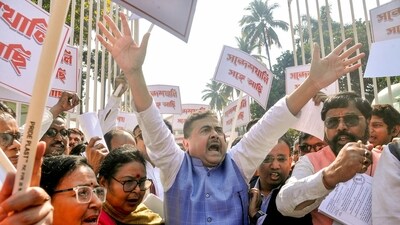 Leader of Opposition in the West Bengal Assembly Suvendu Adhikari along with party workers stage a protest against Bengal Sandeshkhali violence, outside Governor House in Kolkata on Saturday. (ANI) Leader of Opposition in the West Bengal Assembly Suvendu Adhikari along with party workers stage a protest against Bengal Sandeshkhali violence, outside Governor House in Kolkata on Saturday. (ANI)