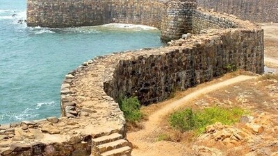 Sindhudurg Fort: Situated in Maharashtra, Sindhudurg Fort is known for its unique construction using stone blocks and is famous for its history and architecture. It was built by Shivaji Maharaj to protect the Konkan region from foreign invasions. (Pinterest) Sindhudurg Fort: Situated in Maharashtra, Sindhudurg Fort is known for its unique construction using stone blocks and is famous for its history and architecture. It was built by Shivaji Maharaj to protect the Konkan region from foreign invasions. (Pinterest)