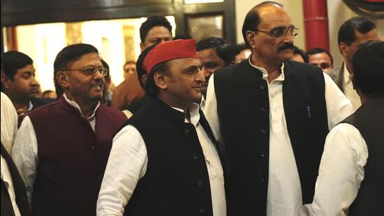 Samajwadi Party chief Akhilesh Yadav on the Vidhan Bhavan premises in Lucknow on Saturday. (Deepak Gupta/HT Photo)