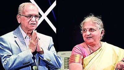 Narayana Murthy- Sudha Murty: Narayana Murthy and Sudha Murty are seen. Narayana Murthy- Sudha Murty: Narayana Murthy and Sudha Murty are seen.