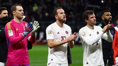 Bayern Munich's Manuel Neuer, Harry Kane and Thomas Muller look dejected after the match (REUTERS)