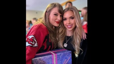 Gracie Hunt initially posted a birthday tribute for Taylor, but later edited the caption to reveal what accessory Taylor Swift had been gifted (graciehunt/Instagram) Gracie Hunt initially posted a birthday tribute for Taylor, but later edited the caption to reveal what accessory Taylor Swift had been gifted (graciehunt/Instagram)