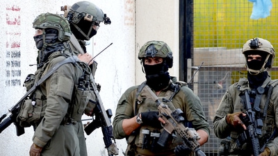 Israeli defence soldiers Israeli defence soldiers
