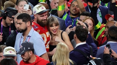 Travis Kelce #87 of the Kansas City Chiefs celebrates with Taylor Swift after defeating the San Francisco 49ers 25-22 in overtime during Super Bowl LVIII at Allegiant Stadium on February 11, 2024 in Las Vegas, Nevada. (Getty Images via AFP) Travis Kelce #87 of the Kansas City Chiefs celebrates with Taylor Swift after defeating the San Francisco 49ers 25-22 in overtime during Super Bowl LVIII at Allegiant Stadium on February 11, 2024 in Las Vegas, Nevada. (Getty Images via AFP)