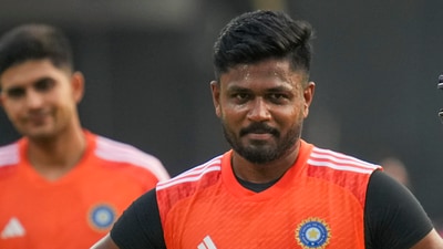 This was the second time Sanju Samson bowled in his Ranji Trophy career (PTI) This was the second time Sanju Samson bowled in his Ranji Trophy career (PTI)