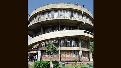 The pending allotment of 51 acres to Panjab University was raised in the senate on Saturday. The issue, which has been ongoing since 1986, was not listed in the agenda, but was brought up by senator Parveen Goyal. (HT File) The pending allotment of 51 acres to Panjab University was raised in the senate on Saturday. The issue, which has been ongoing since 1986, was not listed in the agenda, but was brought up by senator Parveen Goyal. (HT File)