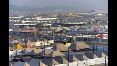The sandy banks of Sangam in Prayagraj hosting Magh Mela these days will also host Mahakumbh-2025. (HT photo) The sandy banks of Sangam in Prayagraj hosting Magh Mela these days will also host Mahakumbh-2025. (HT photo)
