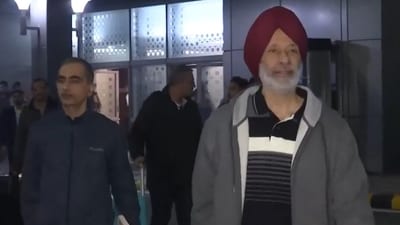 Indian Navy veterans after arriving in New Delhi from Qatar on Monday. (ANI) Indian Navy veterans after arriving in New Delhi from Qatar on Monday. (ANI)