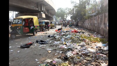 PMC officials said that about 4,000 staff are into doorstep garbage collection and their weekly off or leave on weekends affect civic works. (REPRESENTATIVE PIC)